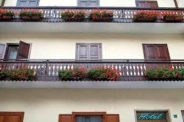 Hotel Cortina Mestre Exterior foto